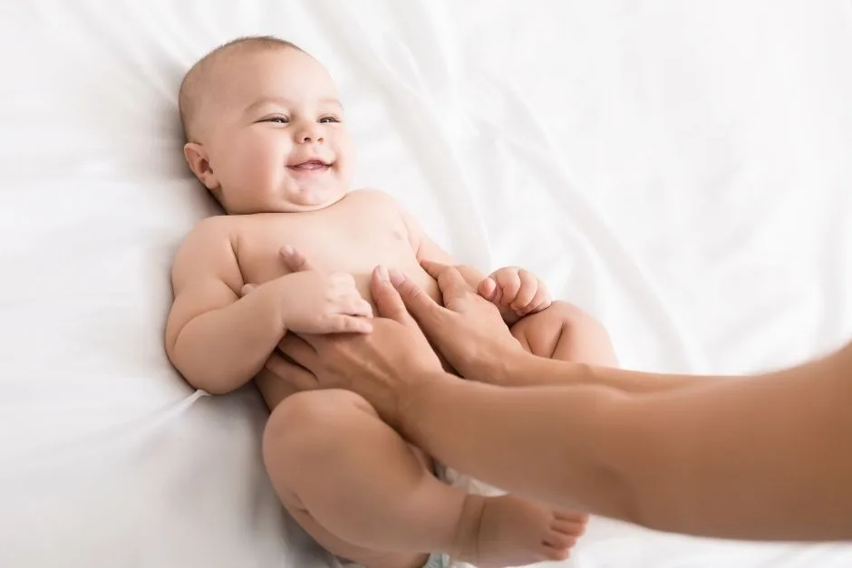 Cólicos del lactante bebé 2 Revista Digital mamas360 Embarazo y Maternidad