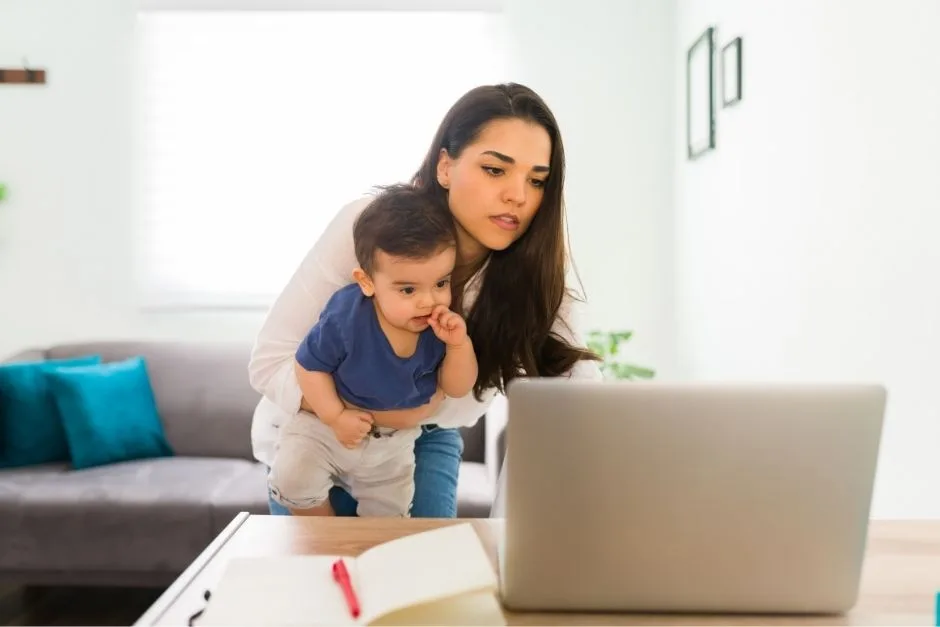 Trabajar desde casa mamá freelance 3 Revista Digital mamas360 Embarazo y Maternidad
