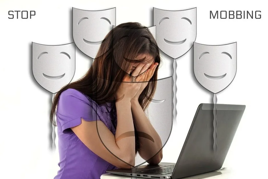 Las redes sociales pueden ser un peligro para los más jóvenes - Mamas360