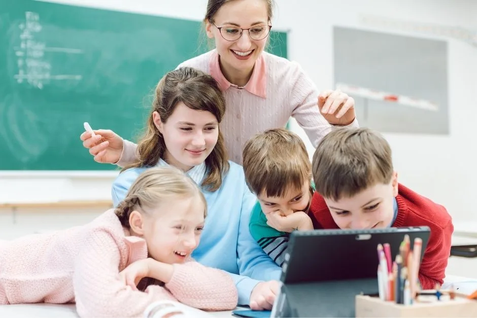 La tecnología Guía para hablar con tus hijos sobre su uso 1 Revista Digital mamas360 Embarazo y Maternidad