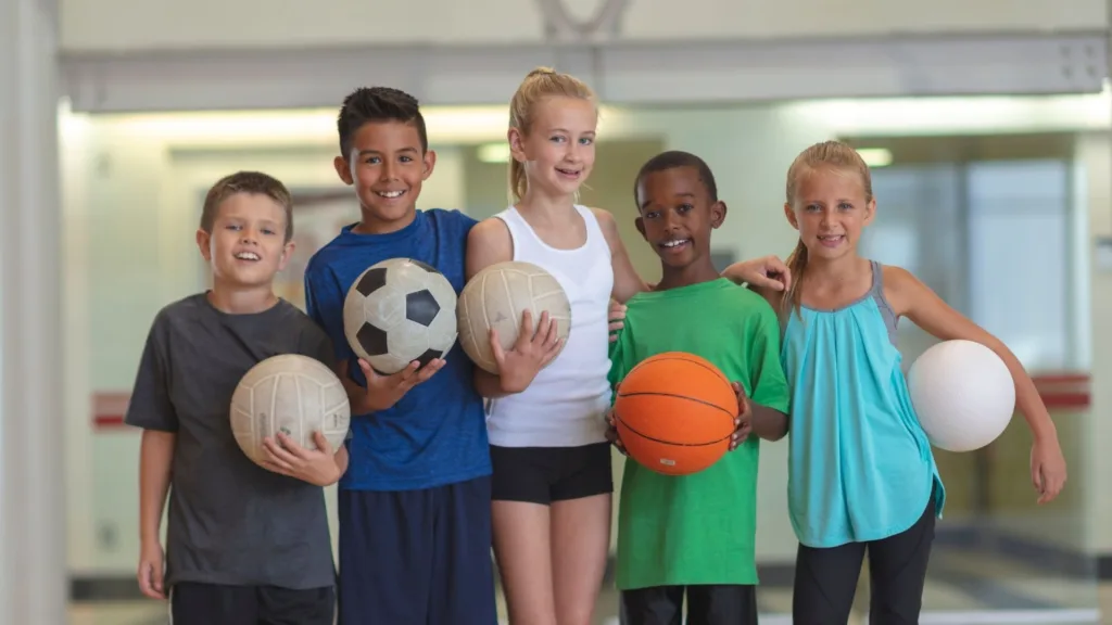 Deporte infantil | Importancia de hacer deporte desde niños para su desarrollo - Mamas360