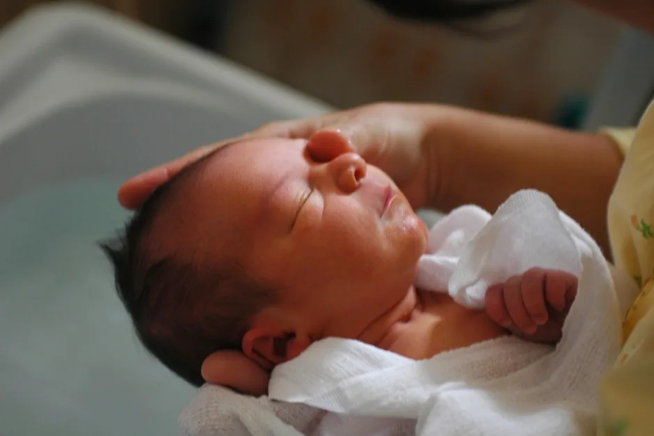 Cuidados del recién nacido - Revista Digital Mamas360
