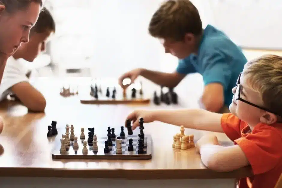 Juegos de mesa populares por rangos de edad - Mamas360